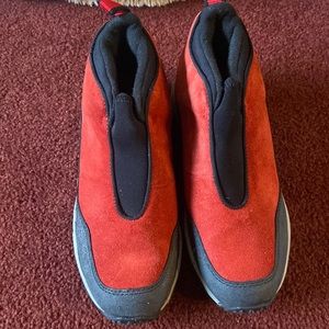 Brand new li bean red slip on snow shoe